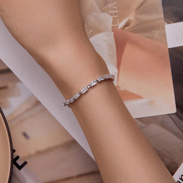 Half Tennis Bracelet – Baguette Edition