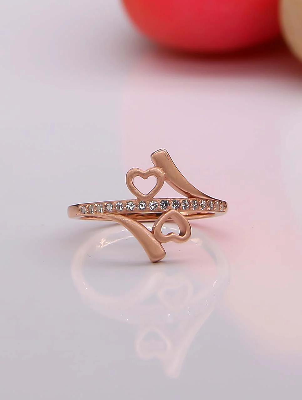 Evara’s Twin Heart Harmony Ring