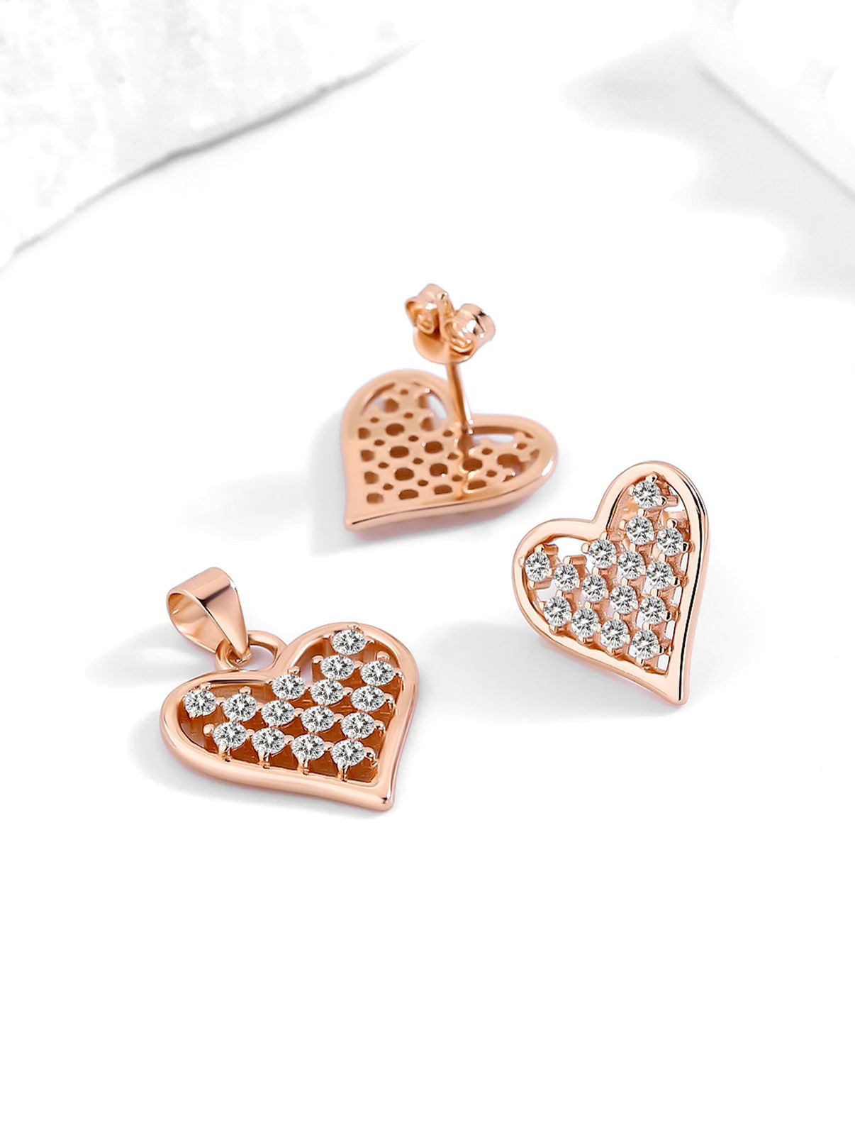 Rosy Heart Pendant Earrings Set