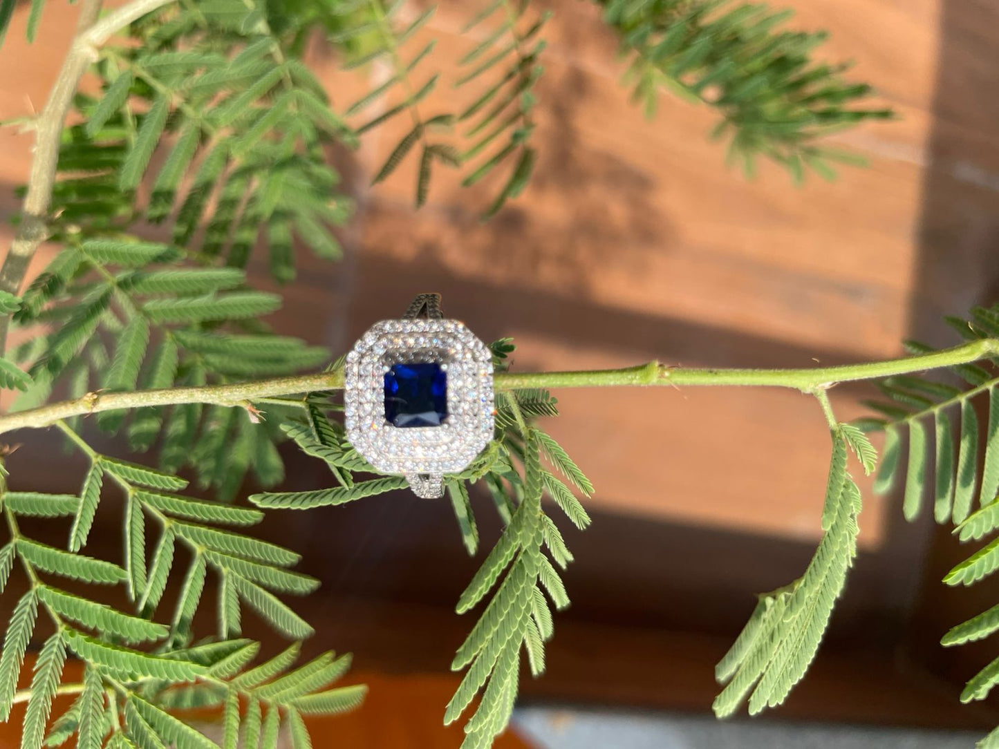 Bold Sapphire Brilliance – 925 Silver Statement Ring