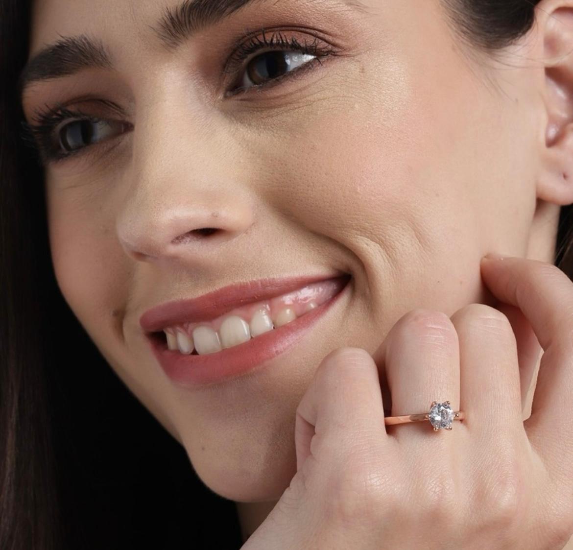 ROSE GOLD SOLITAIRE RING