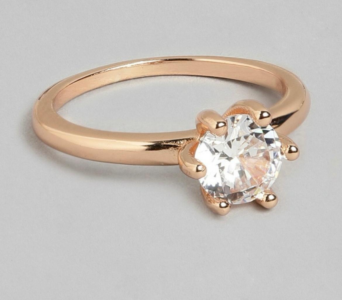 ROSE GOLD SOLITAIRE RING