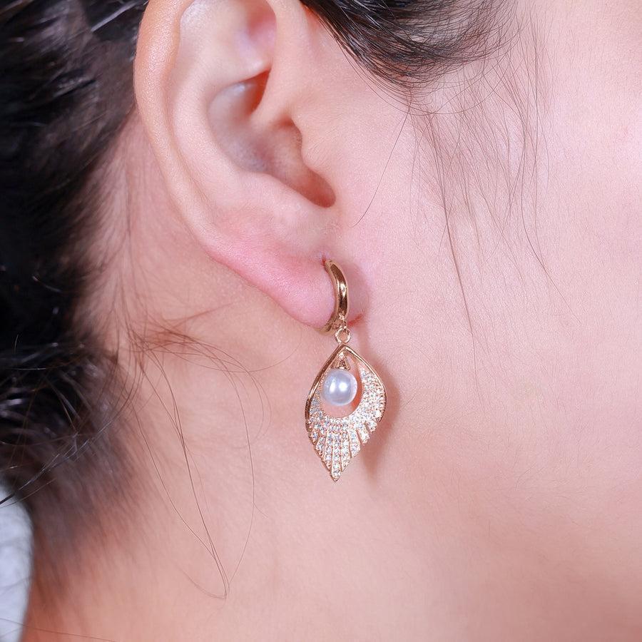 Evara’s Pearl Petal Earrings