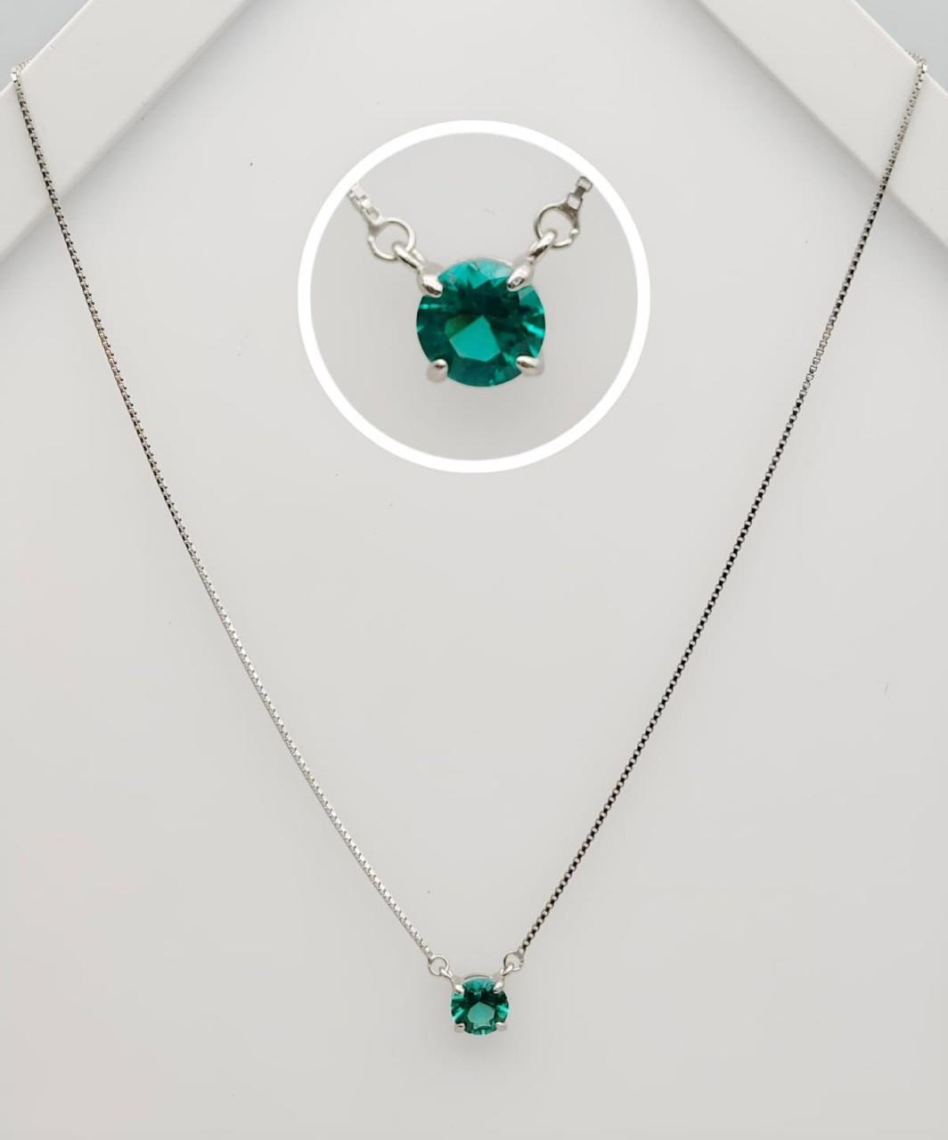 Evara’s Emerald Spark Chain- Brilliant (Round) cut stone