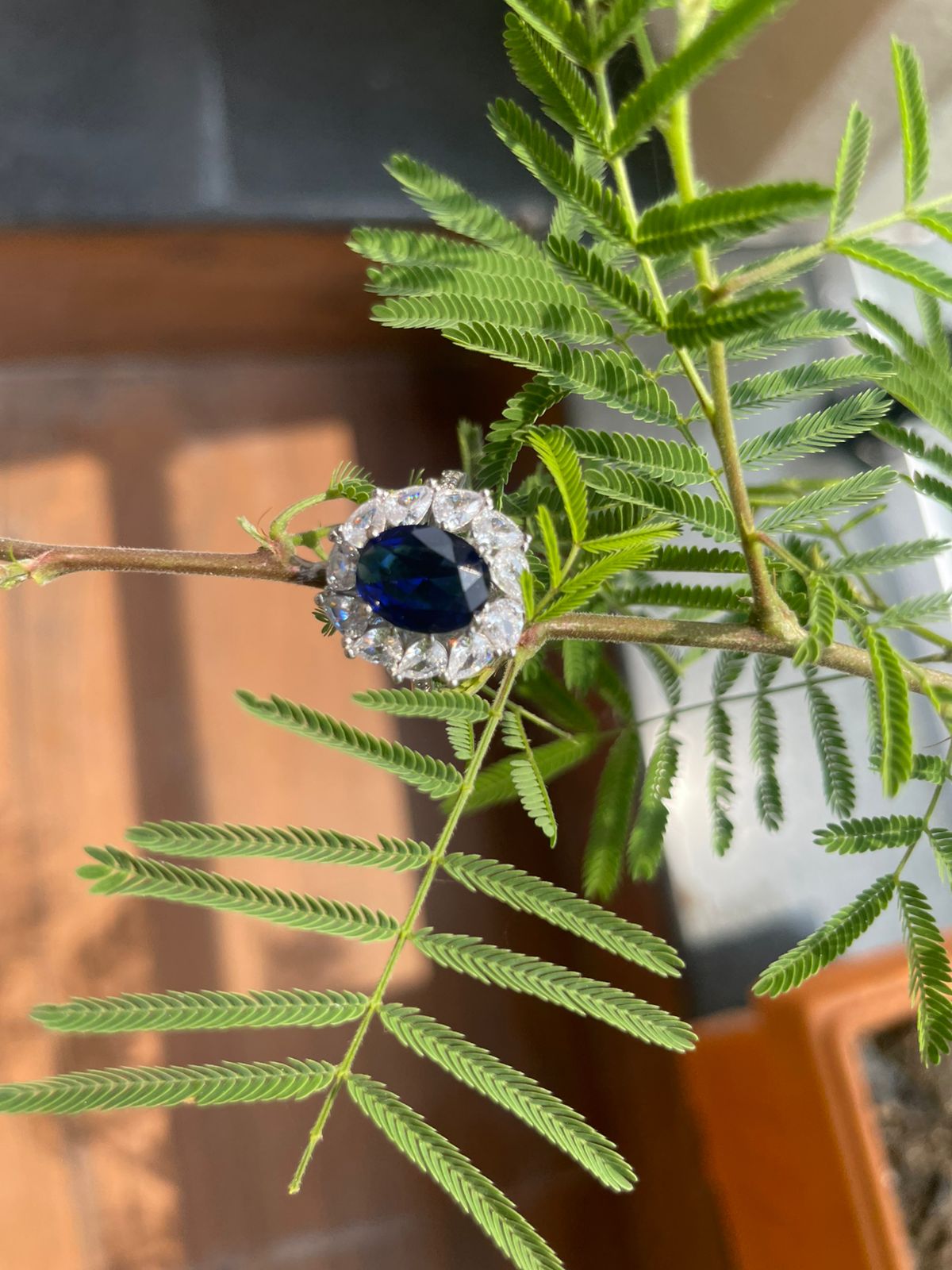 Royal Bloom – Sapphire Ring